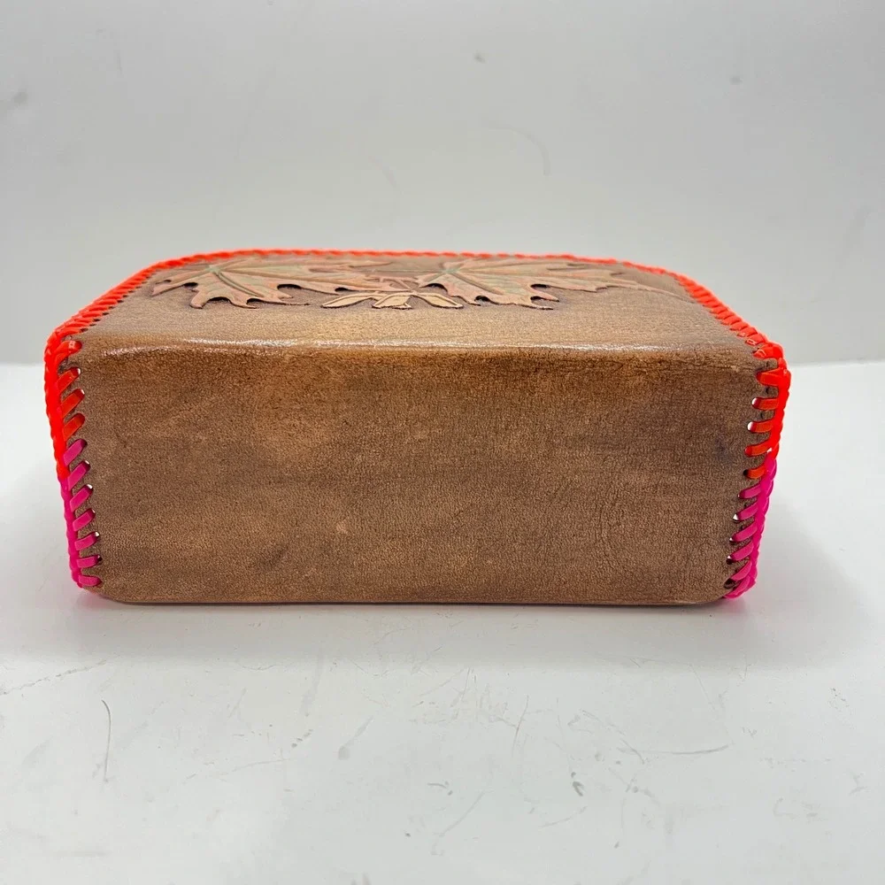 Vintage‎ Hand Tooled Leather Napkin Holder Oak Maple Leaf Neon Whipstitch Rustic